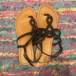 Universal Thread Braided sandals